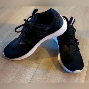 PUMA Star Vital Training Sneaker, Women's Black 7.5